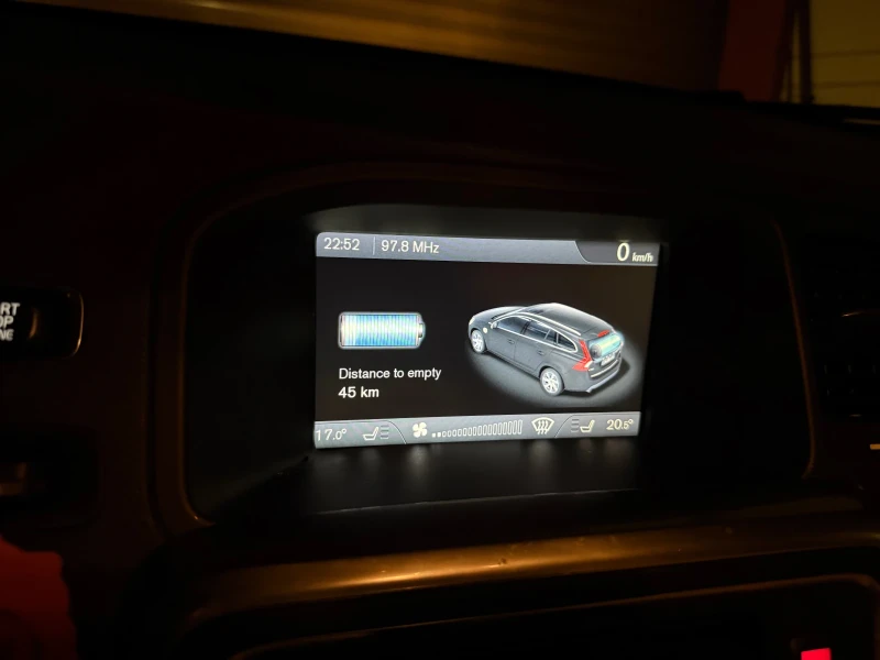 Volvo V60 2.4 AWD Summum, снимка 15 - Автомобили и джипове - 53264116