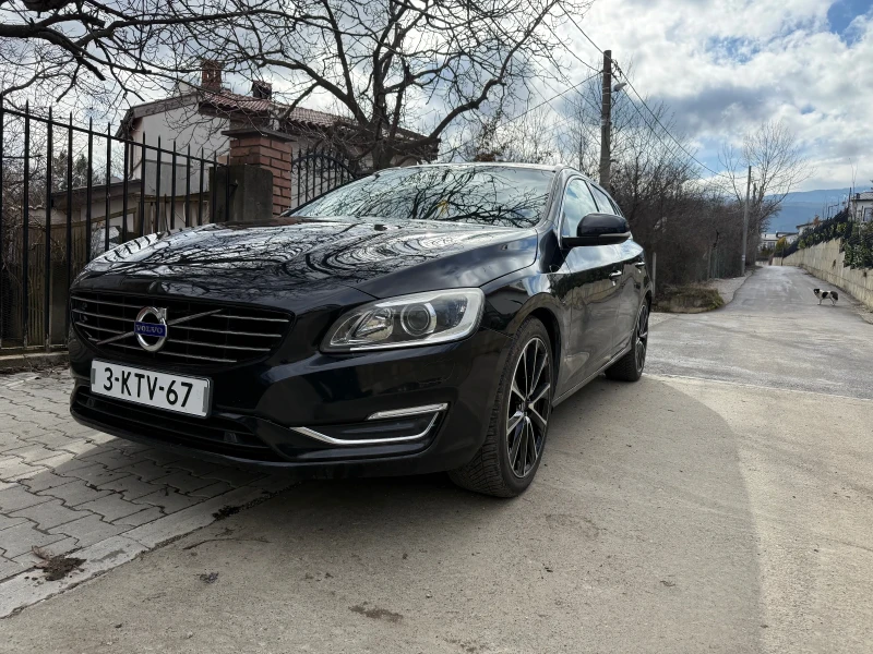 Volvo V60 2.4 AWD Summum