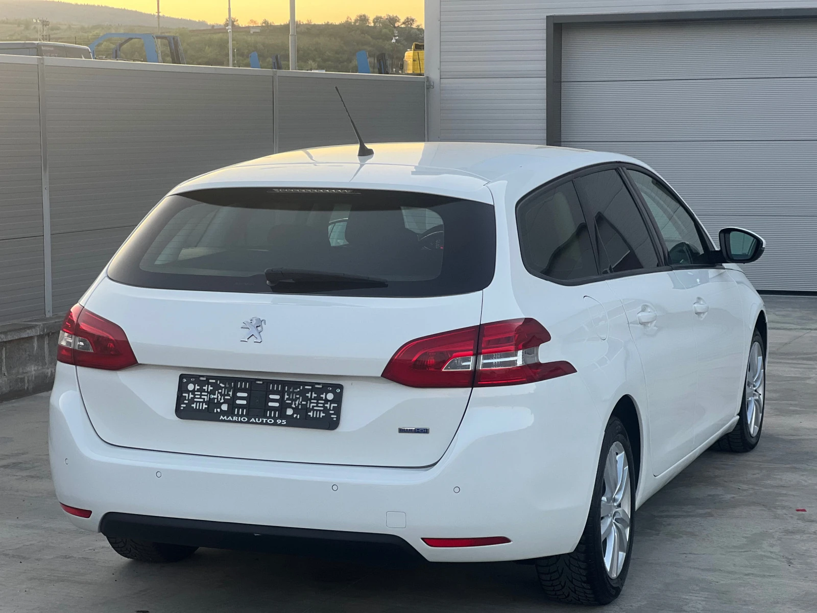 Peugeot 308 1.6 eHDI - EURO 6B !!! ЛИЗИНГ!!! - изображение 5