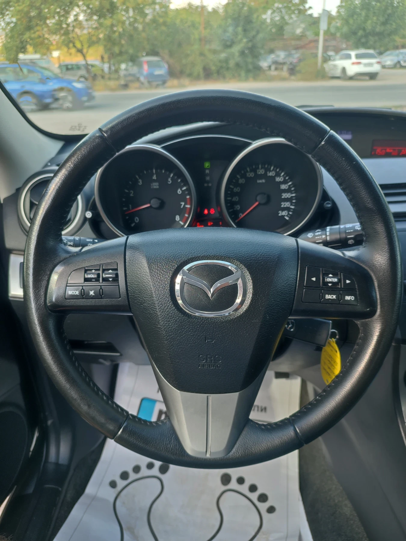 Mazda 3 1.6 //  | Mobile.bg   13