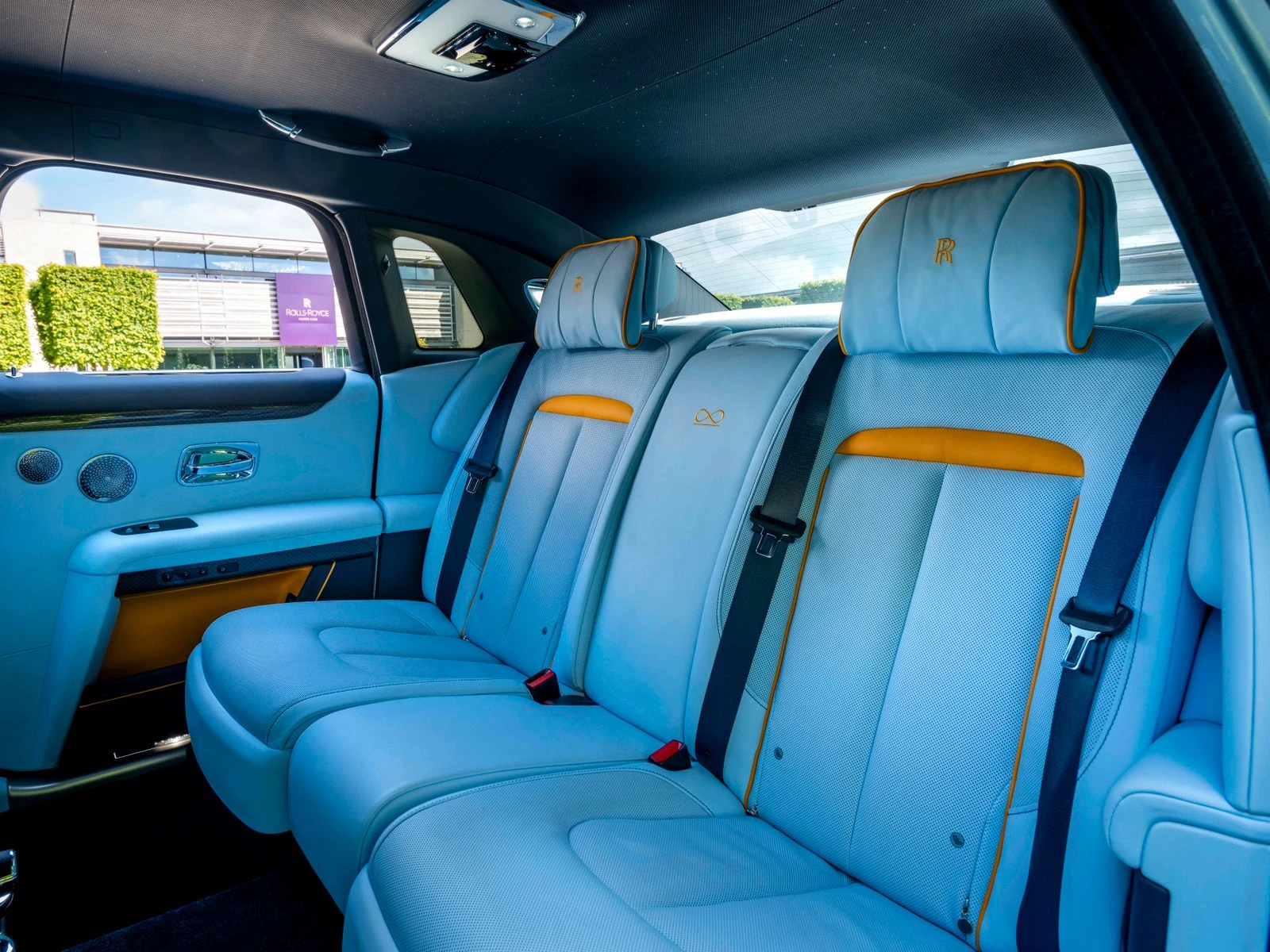 Rolls-Royce Ghost BLACK BADGE/ SHOOTING STAR/ BESPOKE/ HEAD UP/ 360/ | Mobile.bg   16