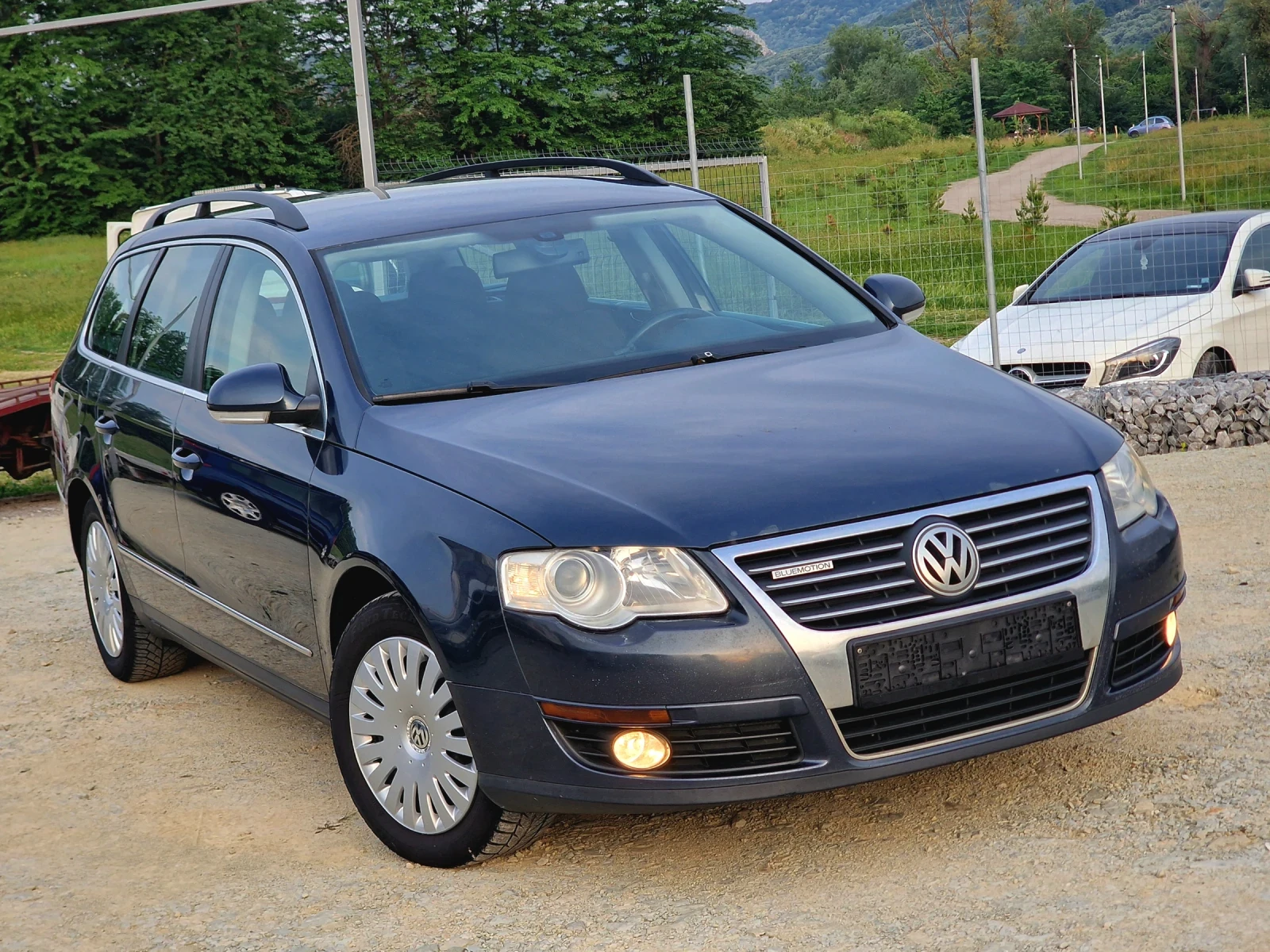 VW Passat 1.9* 105* BLUEMOTION  - изображение 3