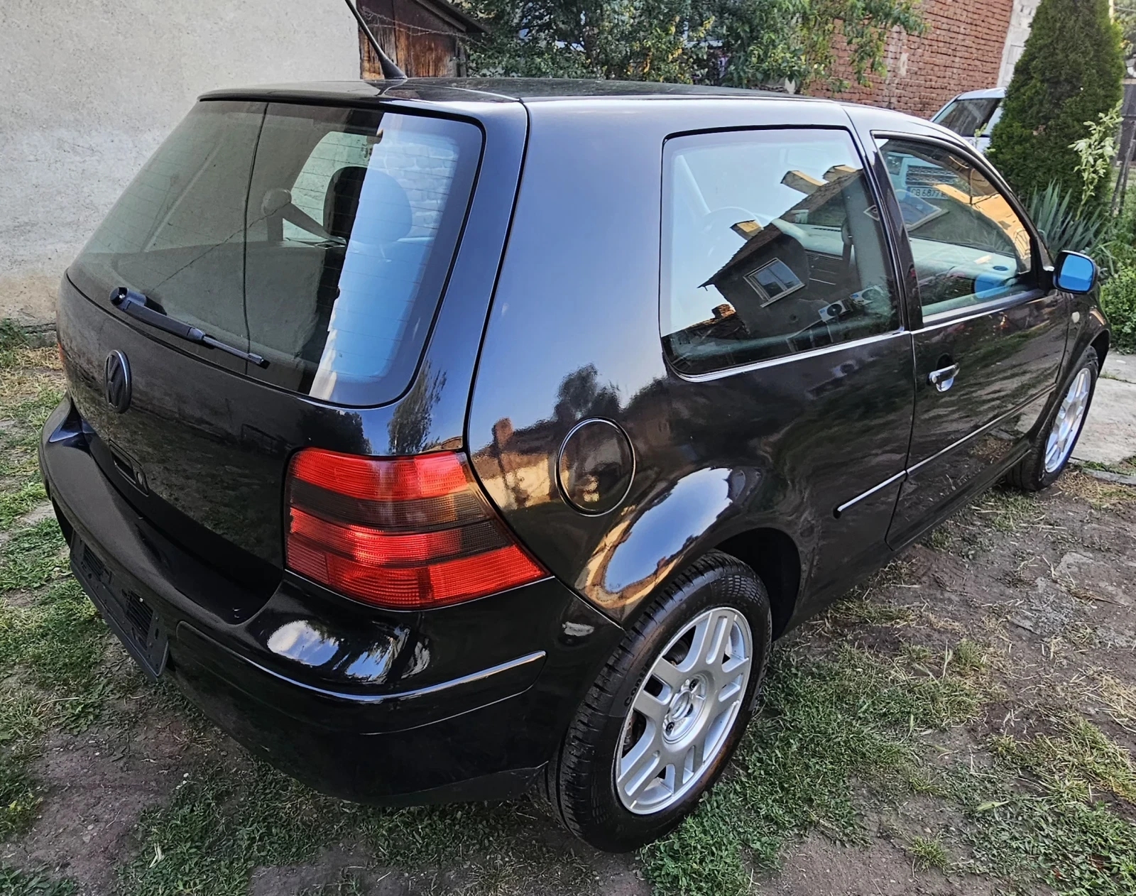 VW Golf 1.6* SR* 136288km* ТОП ОФЕРТА!  - изображение 6