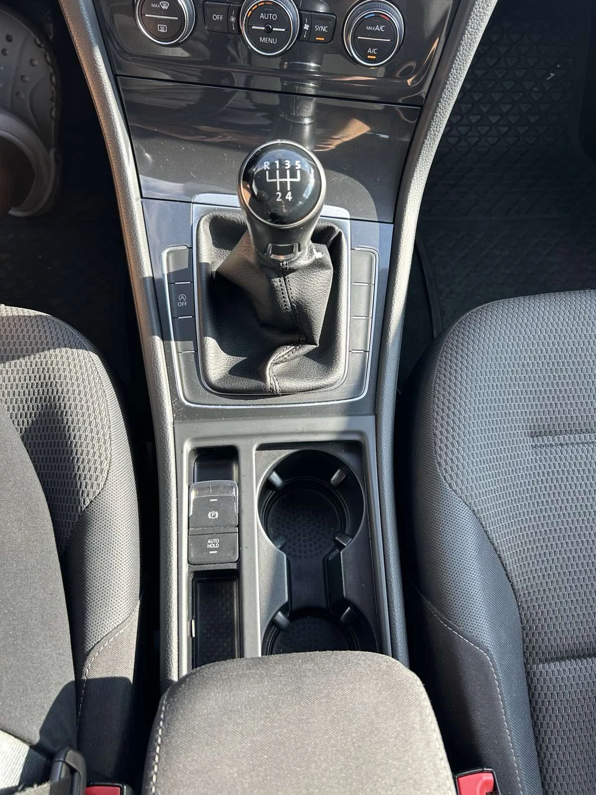 VW Golf  - изображение 9