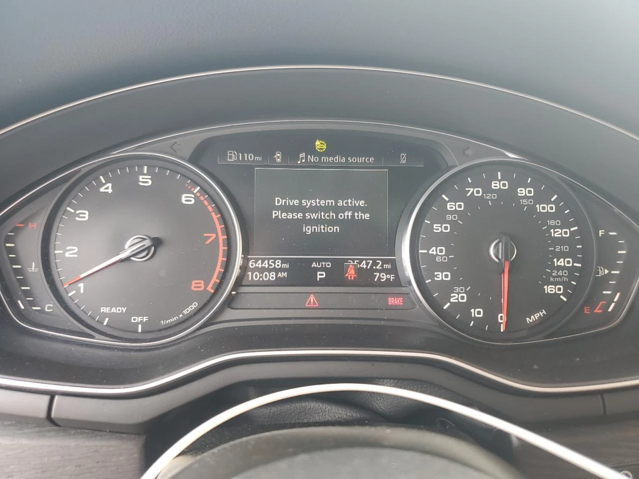 Audi A5 PREMIUM 40 - изображение 9