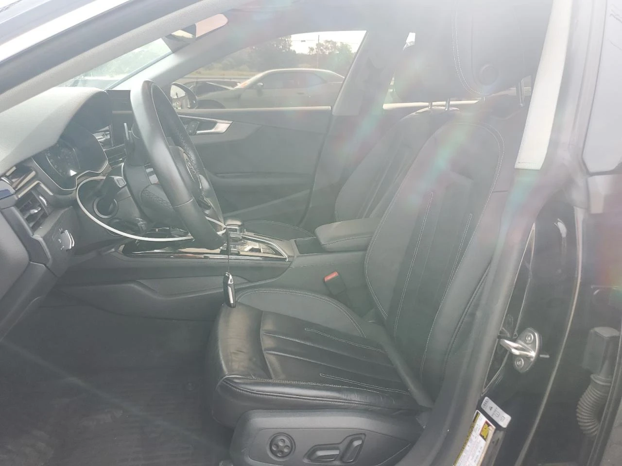 Audi A5 PREMIUM 40 - изображение 7