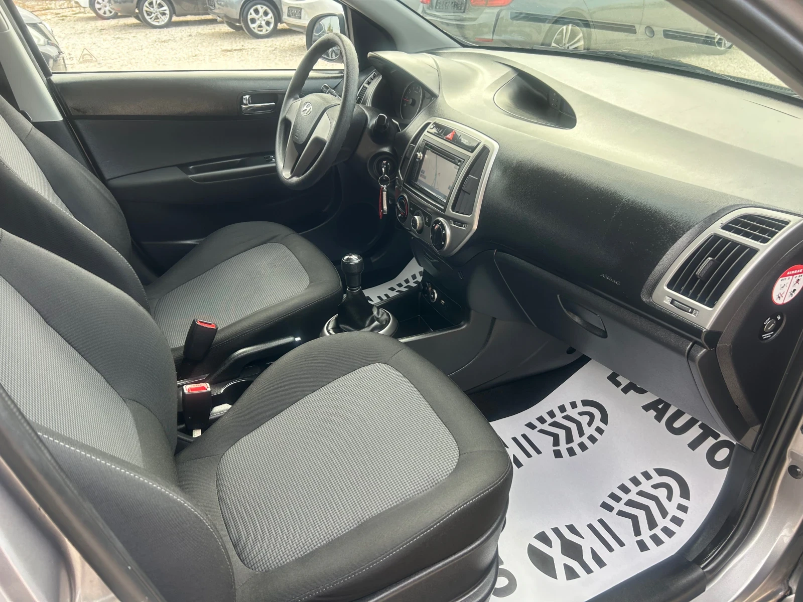 Hyundai I20 * 1.2i* 84.* GPL* Facelift* NAVI*  | Mobile.bg   8