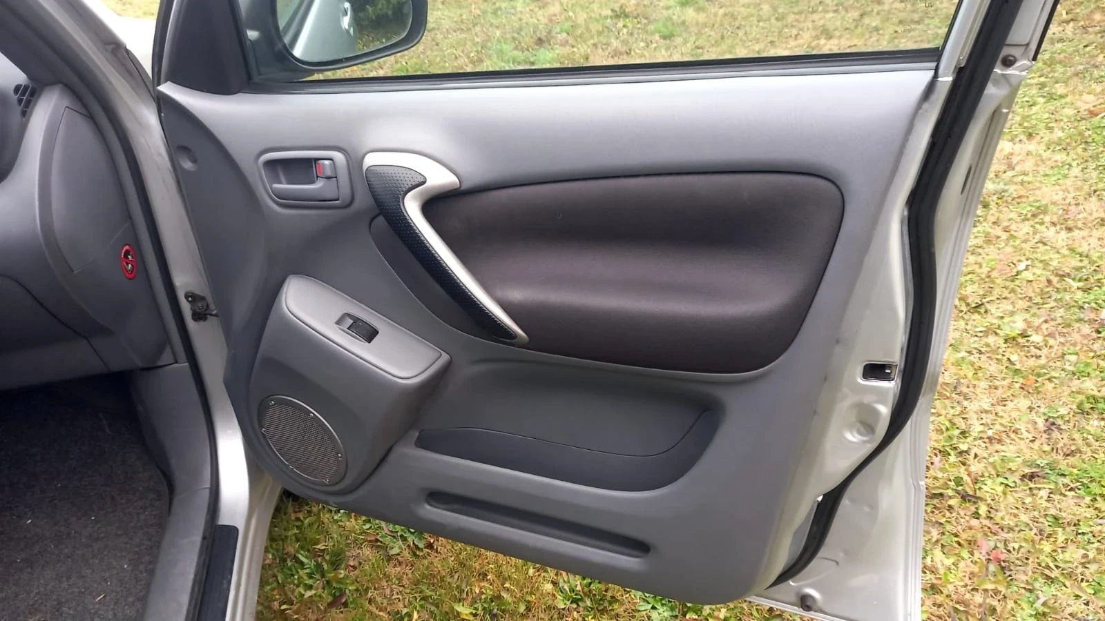 Toyota Rav4 2.0D4D 216 ��� �� ������� ����!!!! | Mobile.bg � ����������� 14