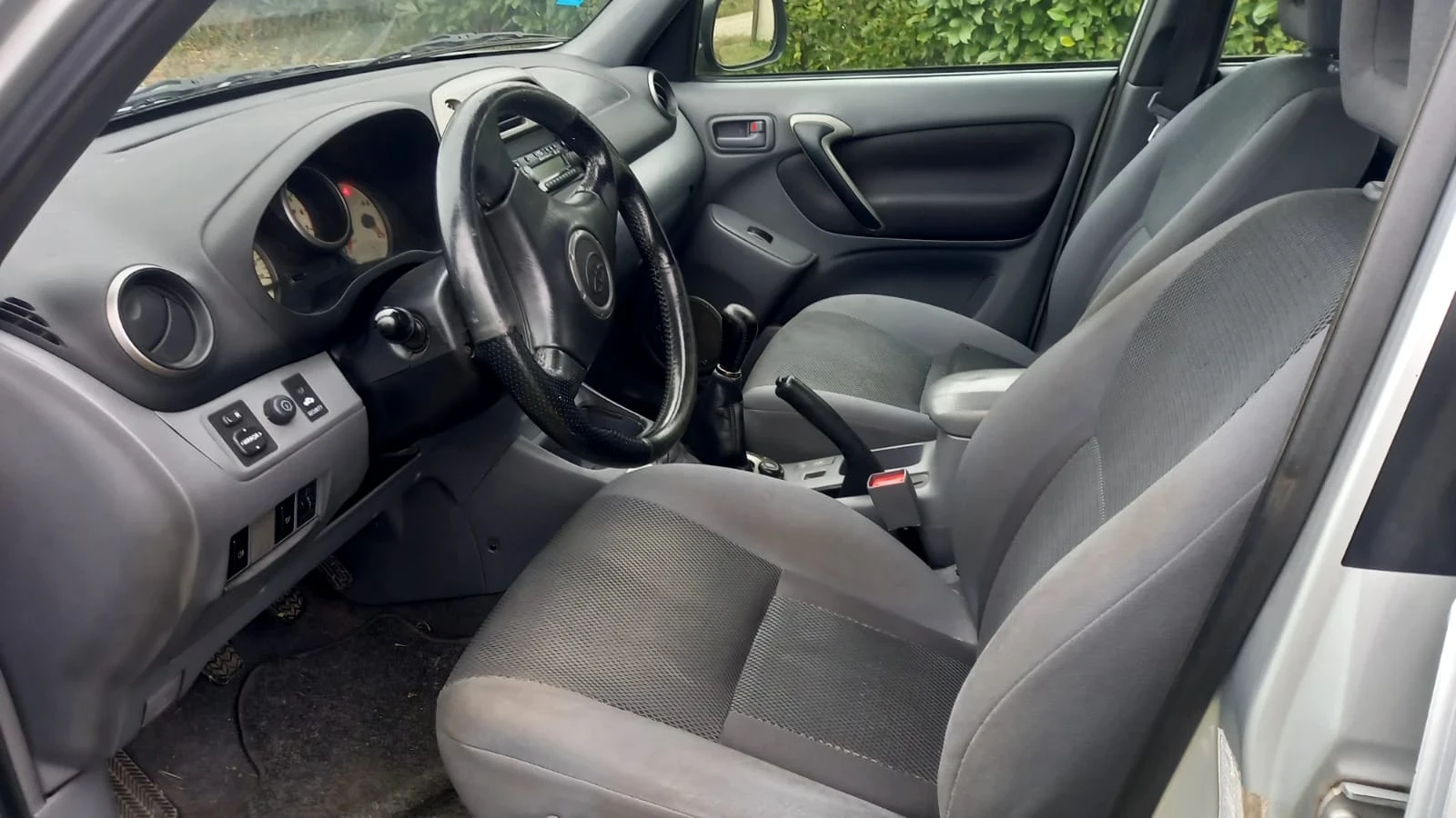 Toyota Rav4 2.0D4D 216 хил км ОЧАКВАН ВНОС!!!! - изображение 9