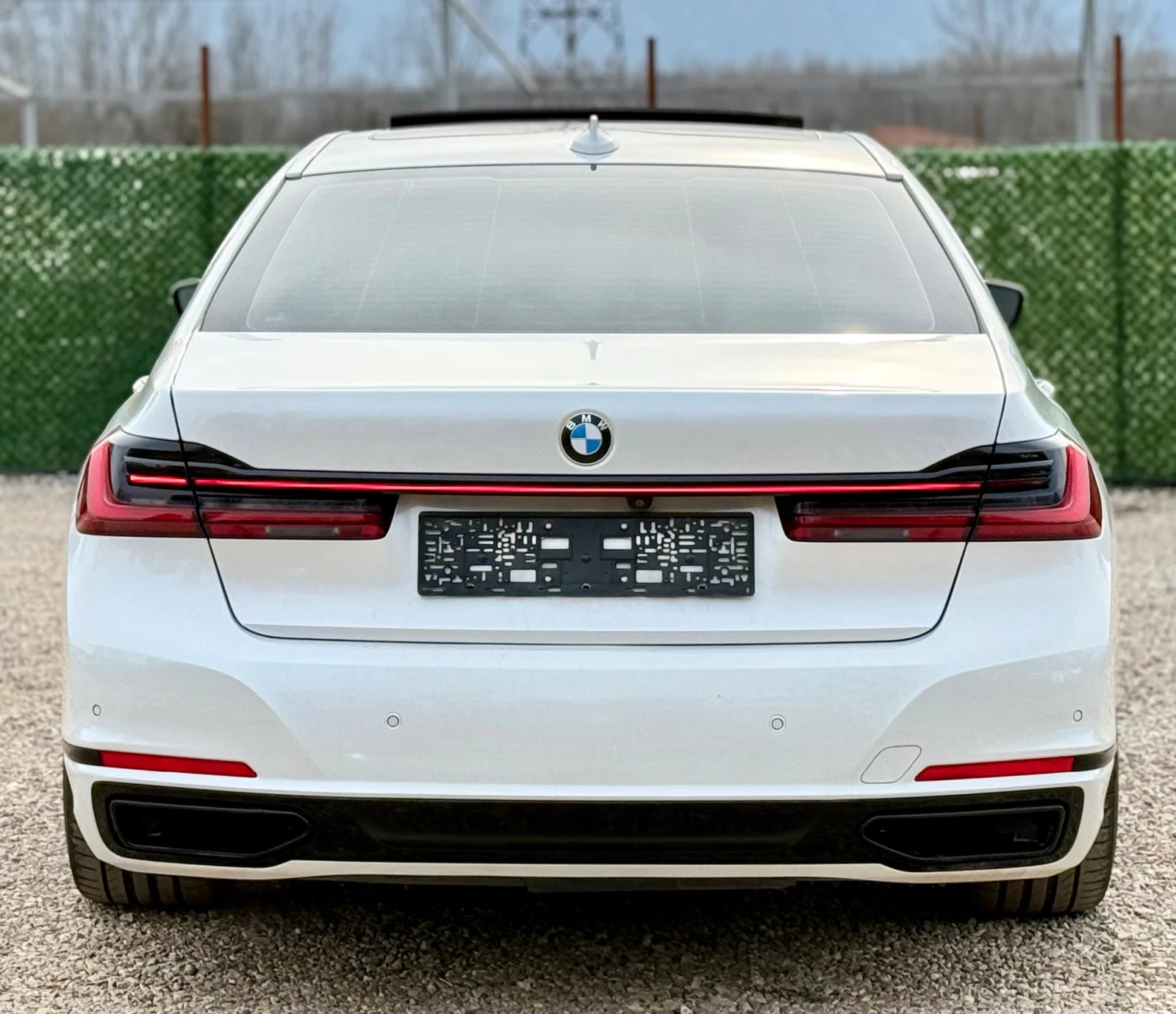 BMW 740 i * CARBON CORE* LASER* LONG* FACELIFT* , снимка 5 - Автомобили и джипове - 53760496