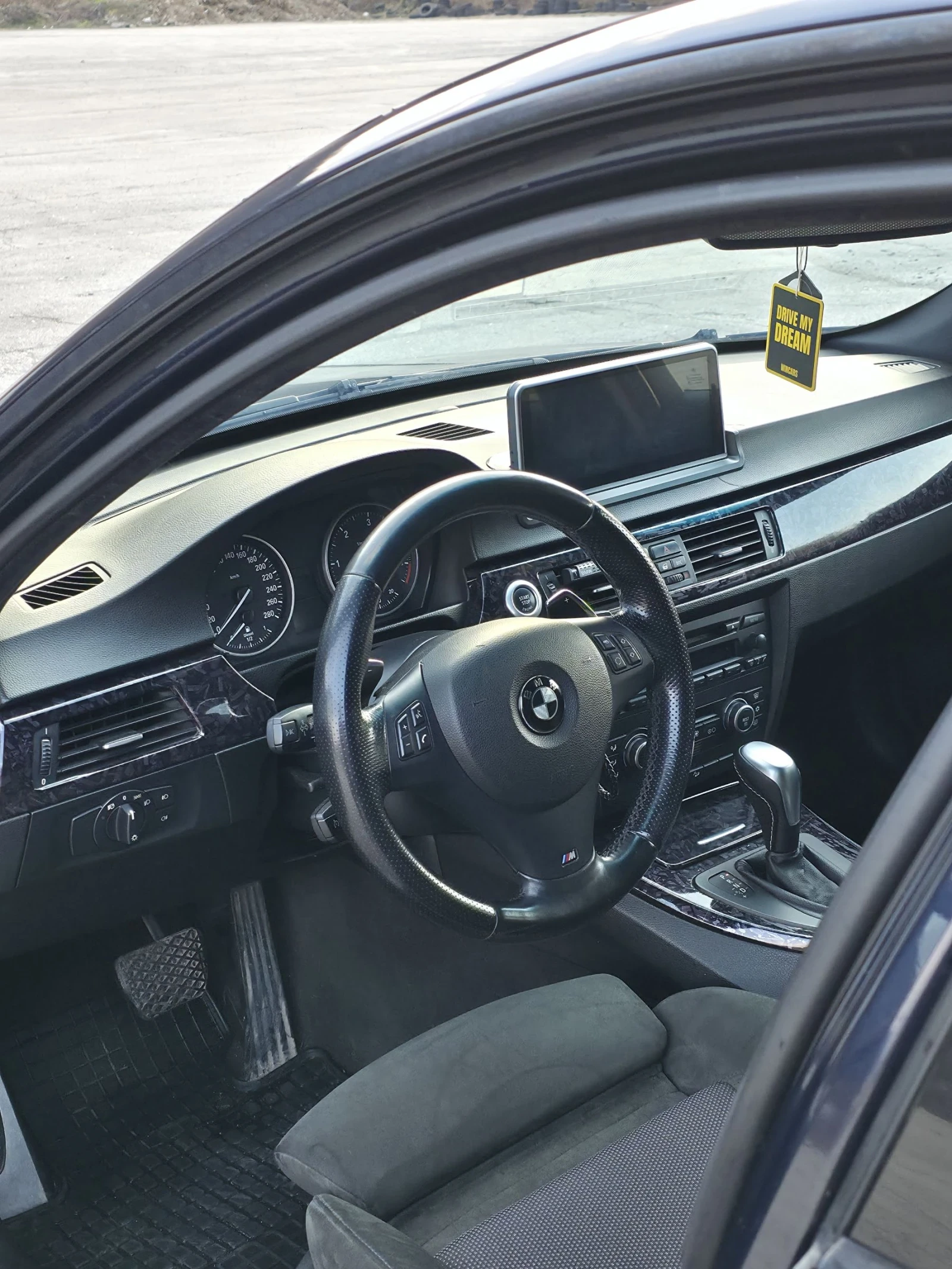 BMW 330 Xdrive-XDelete licence, снимка 7 - Автомобили и джипове - 53849050