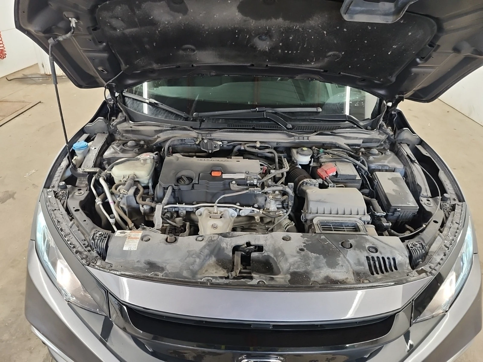 Honda Civic * * CARFAX * * АВТО КРЕДИТ * * , снимка 10 - Автомобили и джипове - 53866491