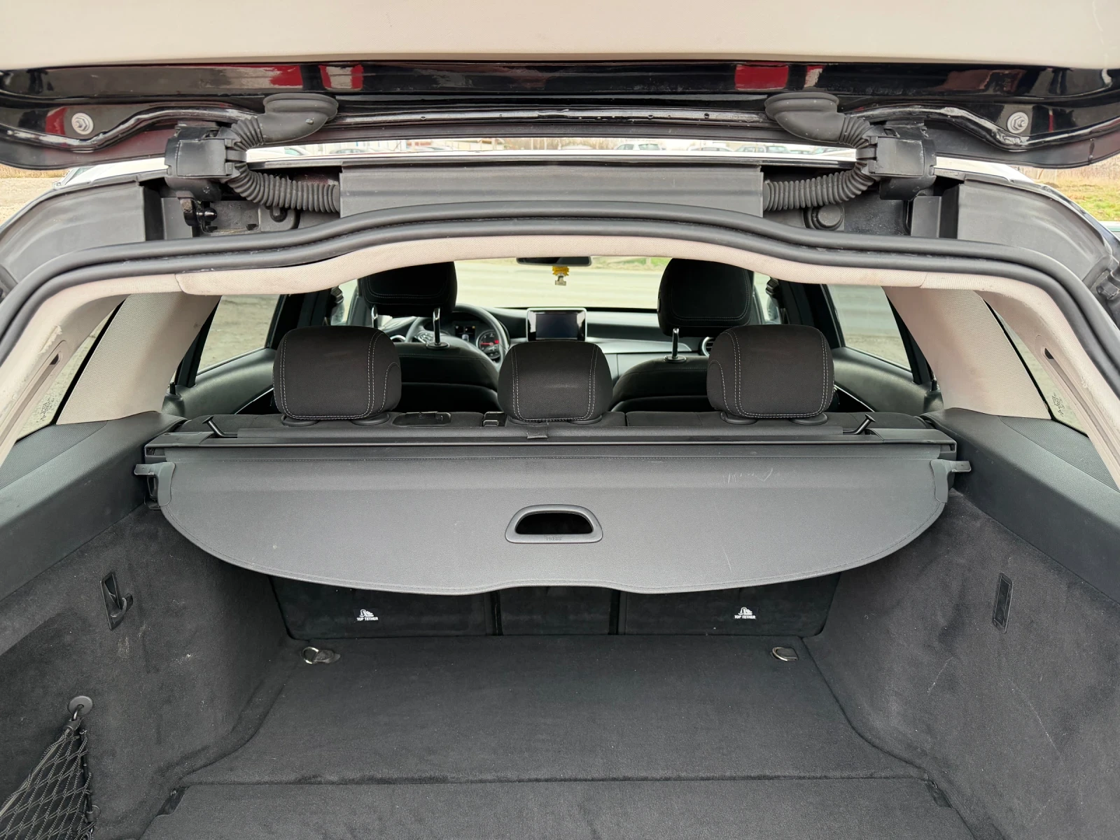 Mercedes-Benz C 220 ТОП* СОБСТВЕН ЛИЗИНГ, снимка 16 - Автомобили и джипове - 53926981