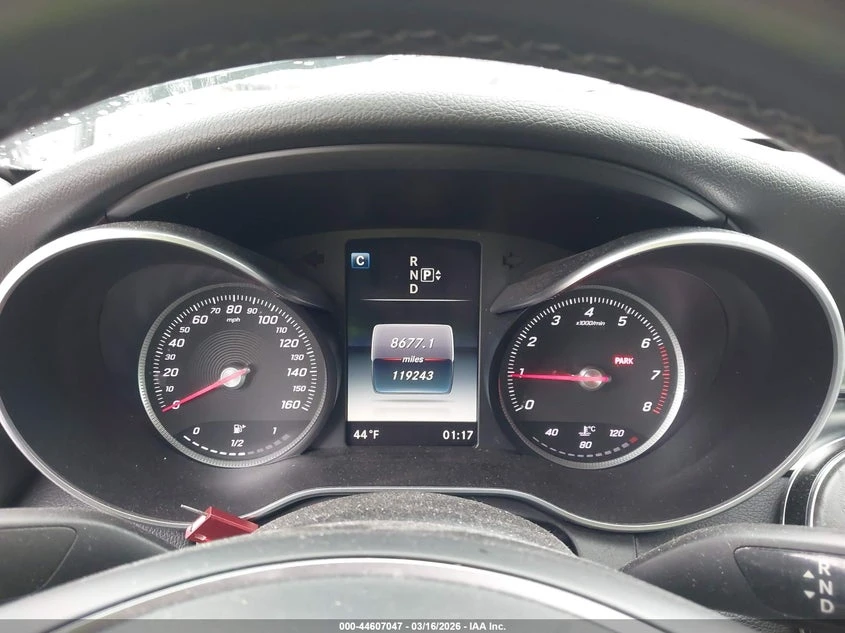 Mercedes-Benz C 300 2.0l 4Matic, снимка 7 - Автомобили и джипове - 54116829