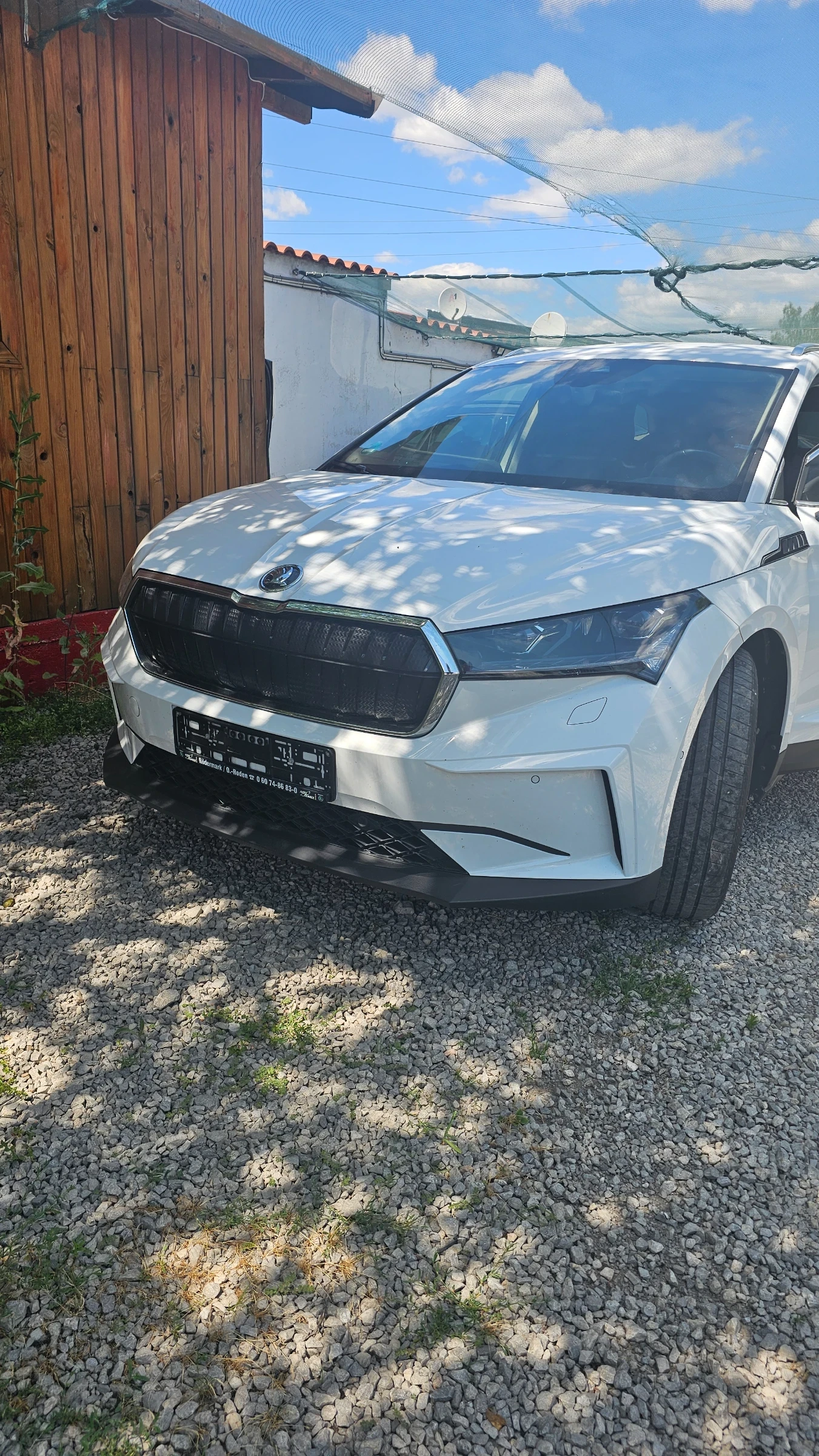 Skoda Enyaq Термопомпа, ТЕГЛИЧ, 2 к-та джанти, СЕРТИФИКАТ 95% 