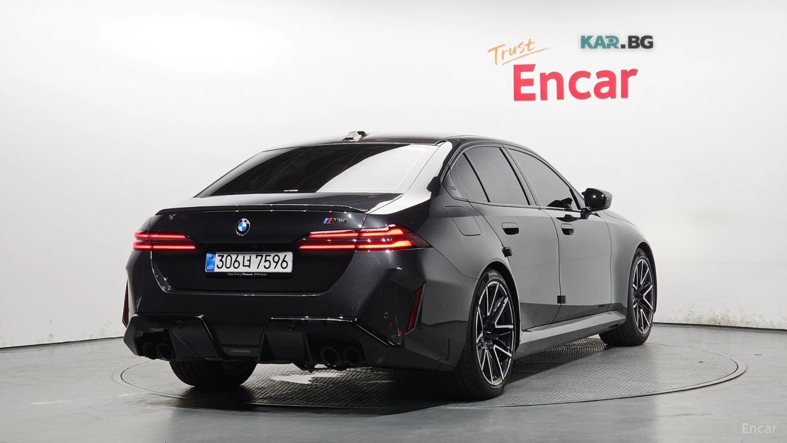 BMW M5 * HEAD UP* KEYLESS* Camera* ПОДГРЕВ* 360* , снимка 2 - Автомобили и джипове - 55134000
