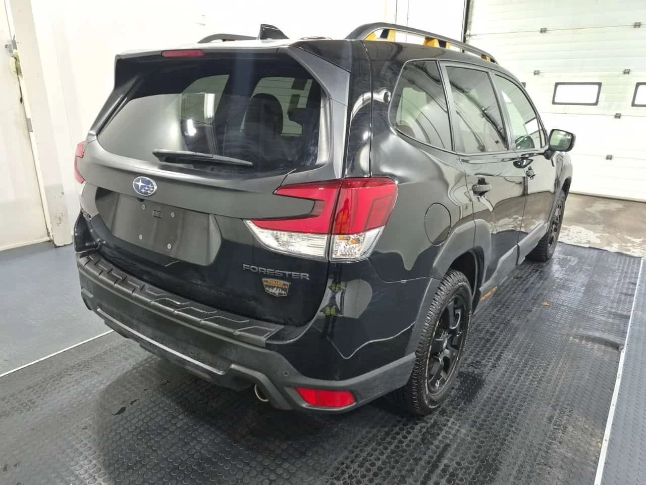 Subaru Forester WILDERNESS| PANO| 360| CARFAX| , снимка 4 - Автомобили и джипове - 55544180