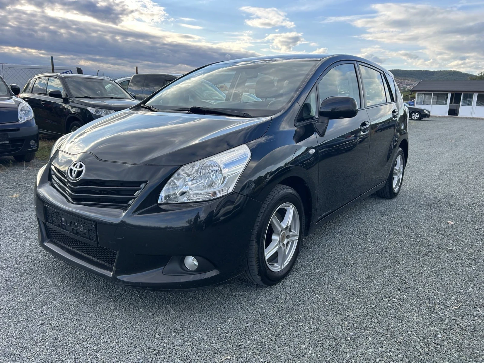 Toyota Verso 2.0 126  | Mobile.bg � ����������� 3