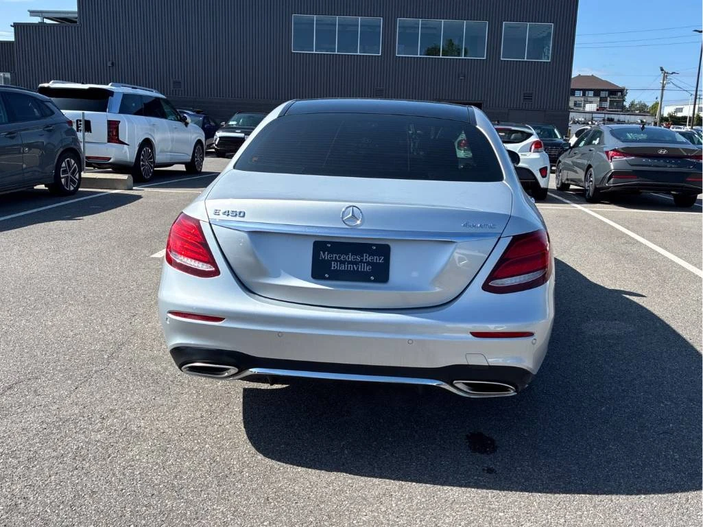 Mercedes-Benz E 450 * CARFAX* ОПЦИЯ ЗА ФИНАНСИРАНЕ* , снимка 5 - Автомобили и джипове - 56163235