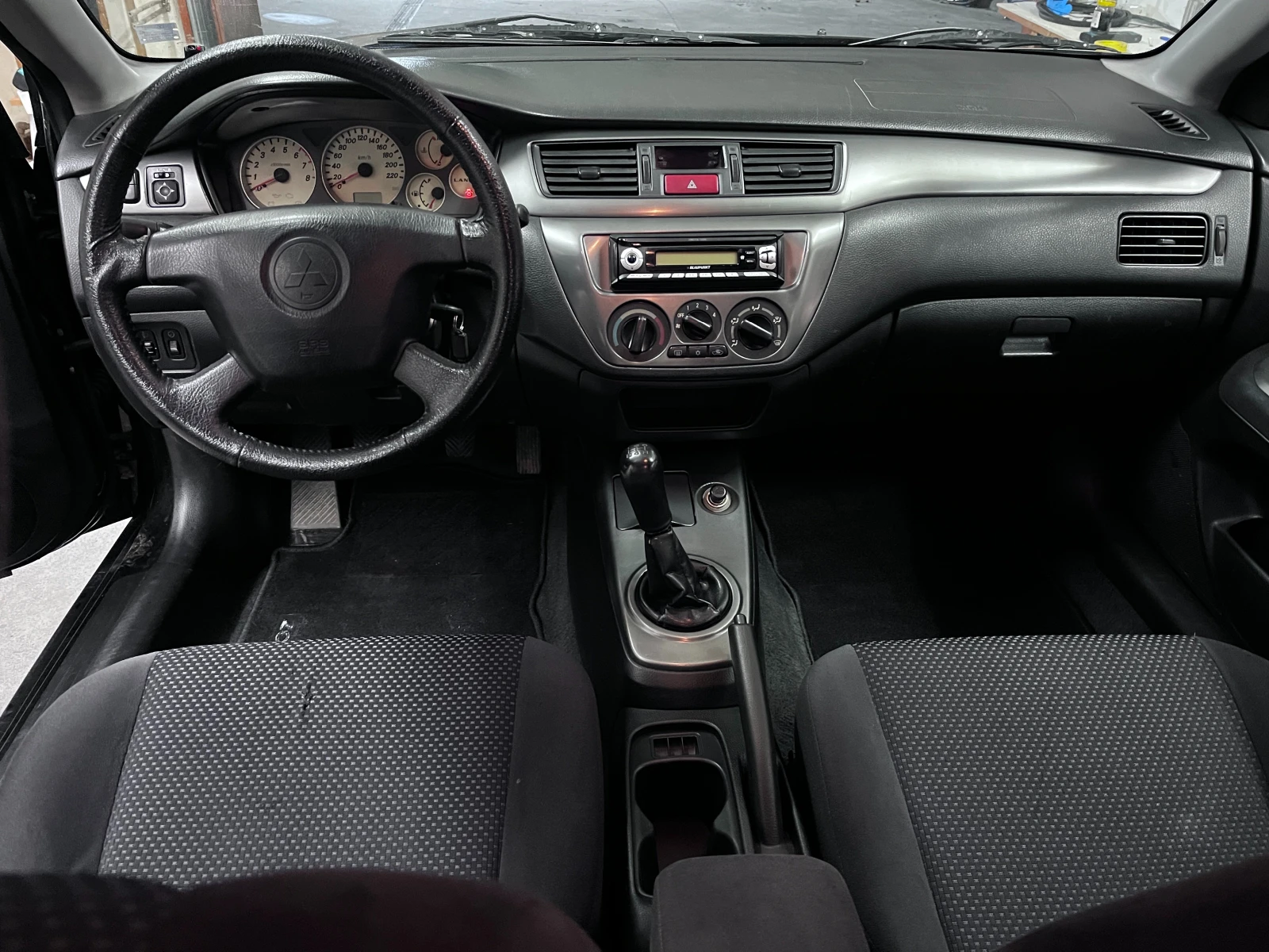 Mitsubishi Lancer 1.6 бензин 98кс нова от бг, снимка 7 - Автомобили и джипове - 56331507