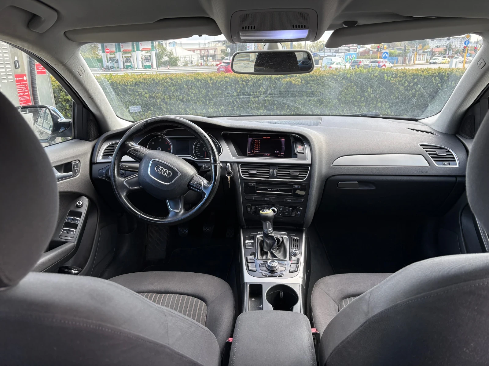 Audi A4, снимка 6 - Автомобили и джипове - 56623753