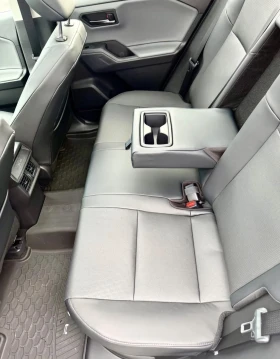 Toyota Rav4 HYBRID XLE * PREMIUM * AWD * НОВА * , снимка 10