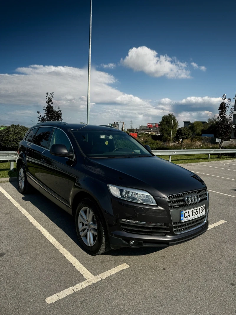 Audi Q7, снимка 6 - Автомобили и джипове - 47637355