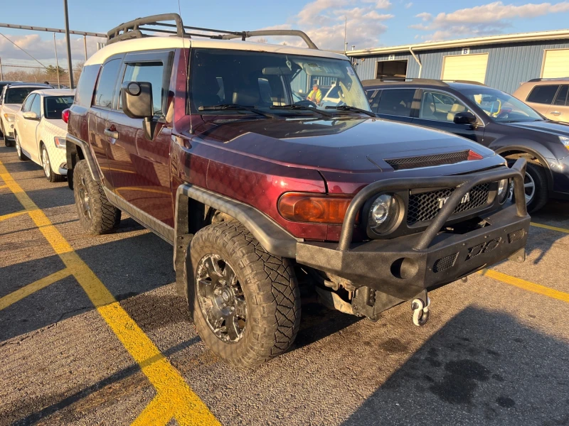 Toyota Fj cruiser 4.0 VVT-i* AWD* Идеален за газ* Крайна цена* , снимка 1 - Автомобили и джипове - 48064776