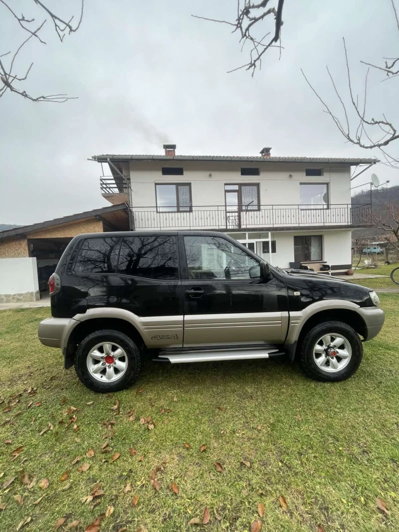 Nissan Terrano, снимка 3 - Автомобили и джипове - 48271778