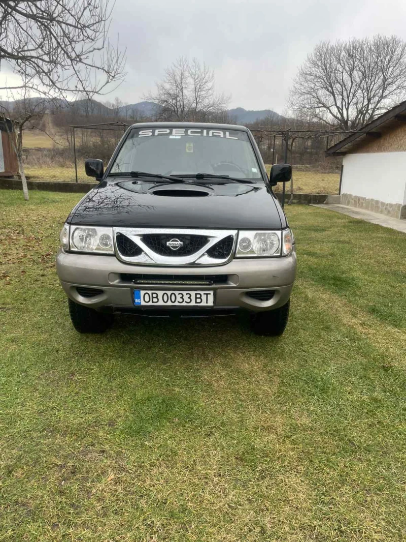 Nissan Terrano, снимка 1 - Автомобили и джипове - 48271778