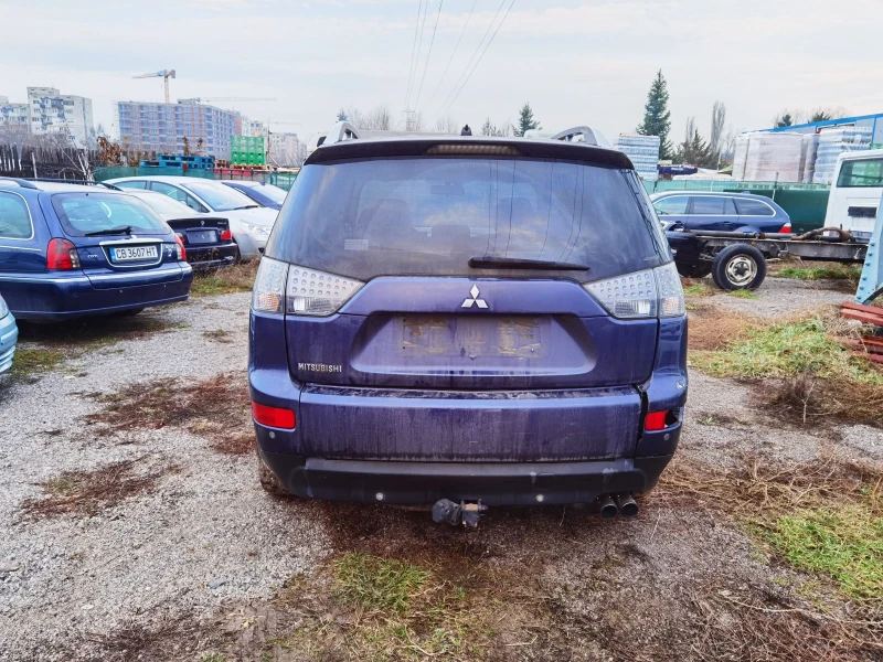 Mitsubishi Outlander 2.2 DID 6+ 1, снимка 4 - Автомобили и джипове - 48433414