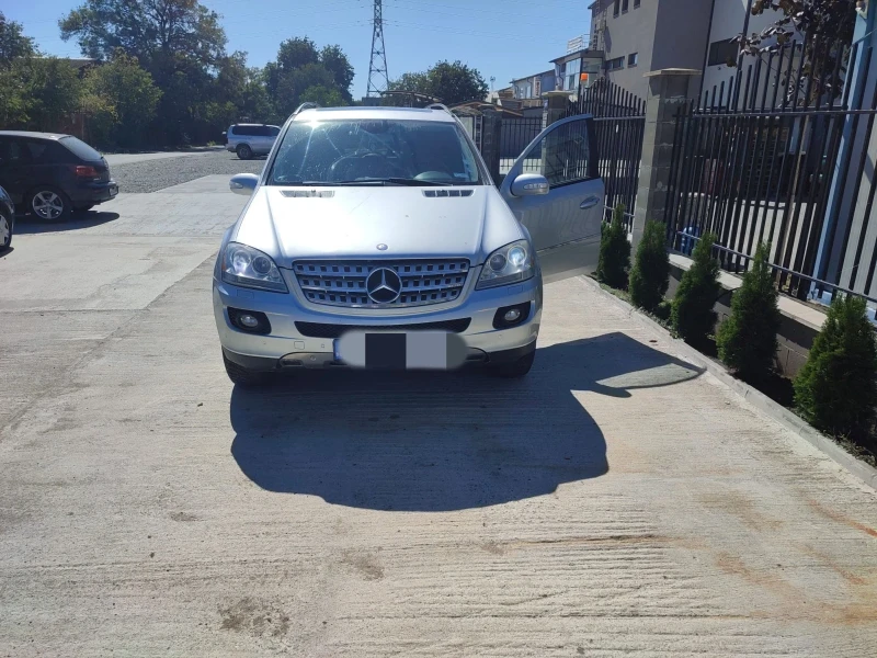 Mercedes-Benz ML 500, снимка 9 - Автомобили и джипове - 48640957