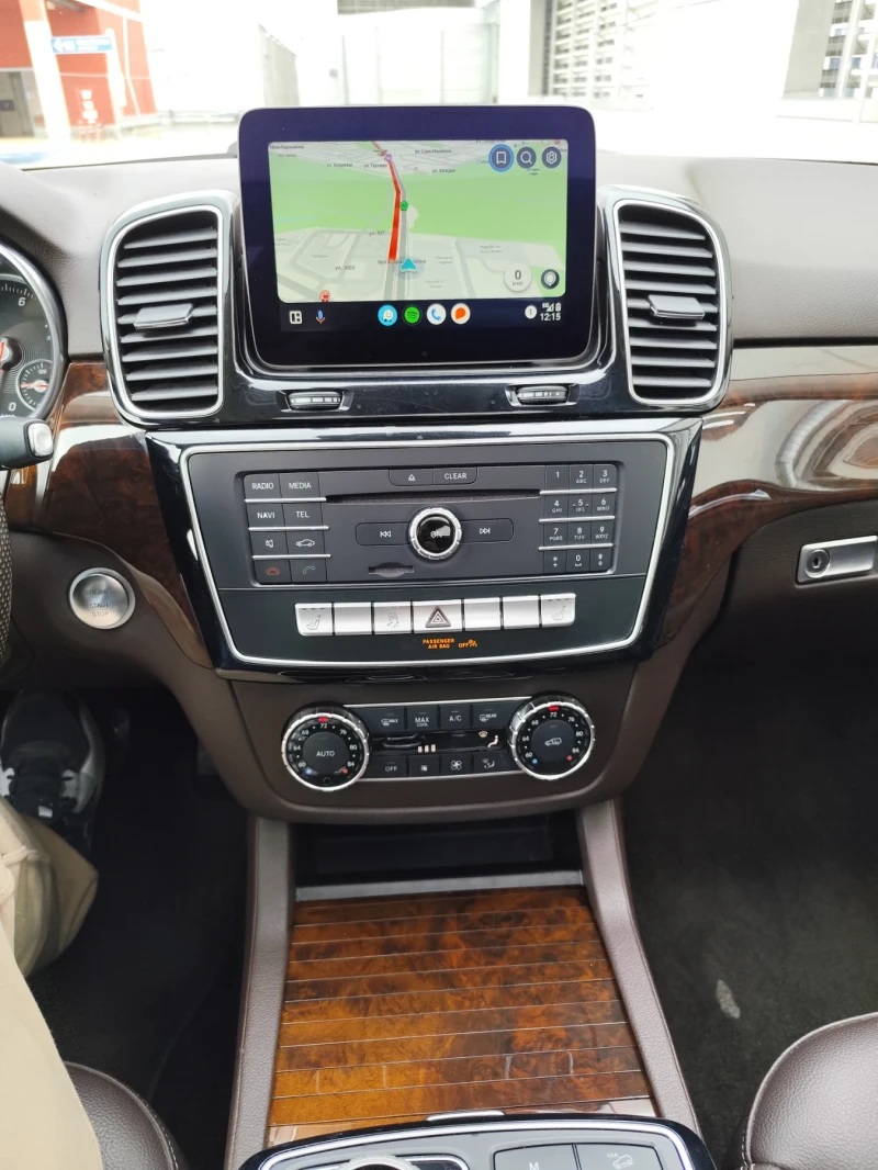 Mercedes-Benz GLE 350 Sport 4Matic, снимка 6 - Автомобили и джипове - 52296753