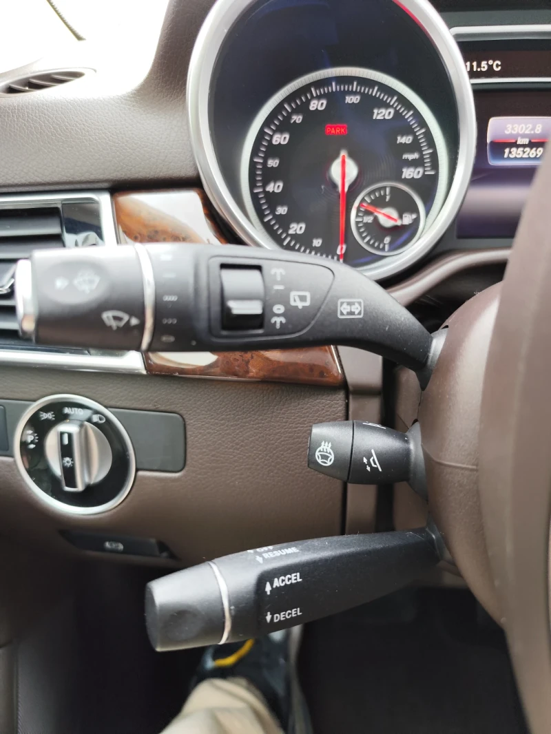 Mercedes-Benz GLE 350 Sport 4Matic, снимка 12 - Автомобили и джипове - 52296753