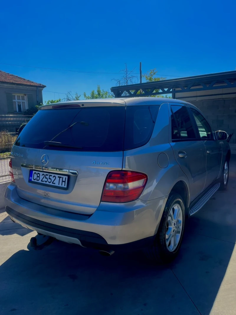 Mercedes-Benz ML 320, снимка 6 - Автомобили и джипове - 52617694