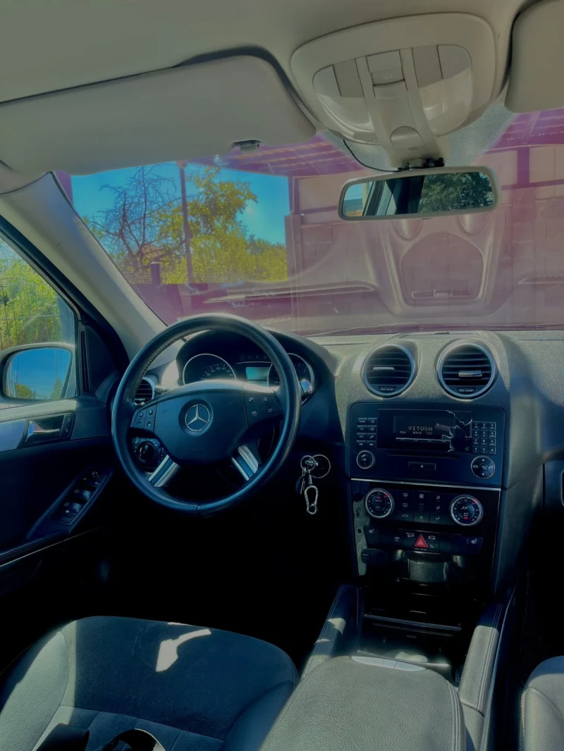 Mercedes-Benz ML 320, снимка 10 - Автомобили и джипове - 52617694