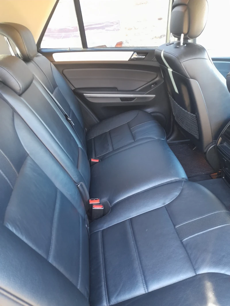 Mercedes-Benz ML 350, снимка 6 - Автомобили и джипове - 52946371