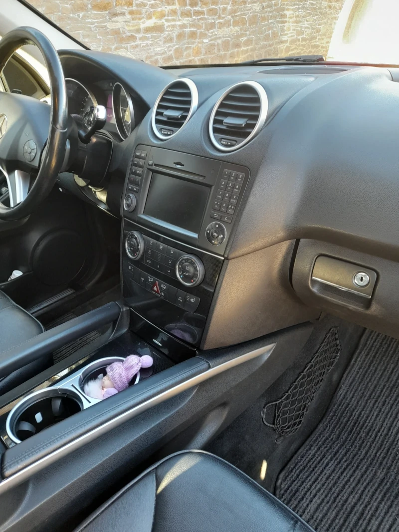 Mercedes-Benz ML 350, снимка 3 - Автомобили и джипове - 52946371