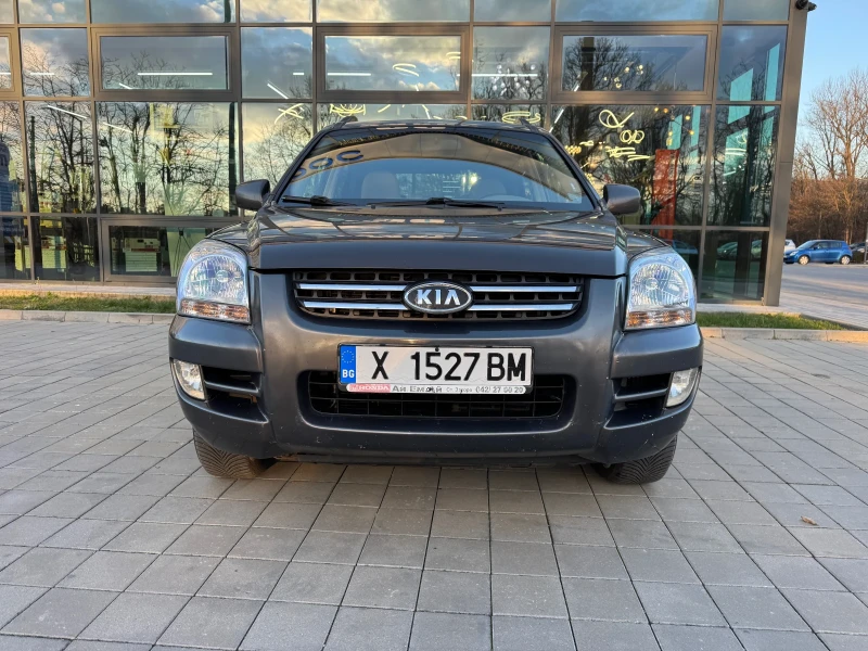 Kia Sportage 2.0CRDI 4x4 automatic Обслужен!, снимка 2 - Автомобили и джипове - 52949818