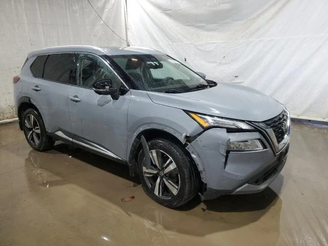 Nissan Rogue, снимка 3 - Автомобили и джипове - 48757442