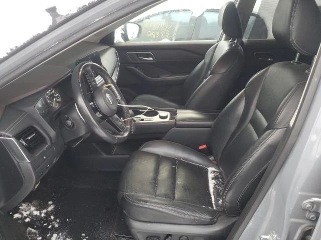 Nissan Rogue, снимка 9 - Автомобили и джипове - 48757442