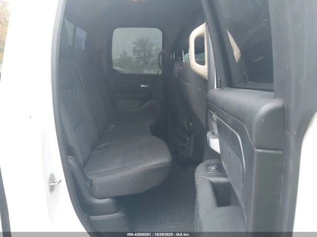 Dodge RAM 1500 TRADESMAN/* АВТОКРЕДИТИРАНЕ/AWD - изображение 8