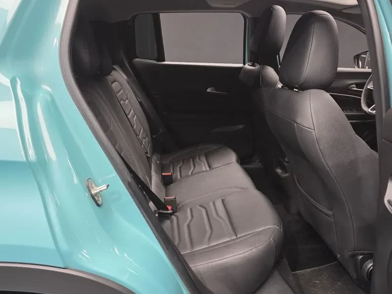 Jeep Avenger Altitude, снимка 12 - Автомобили и джипове - 56001108