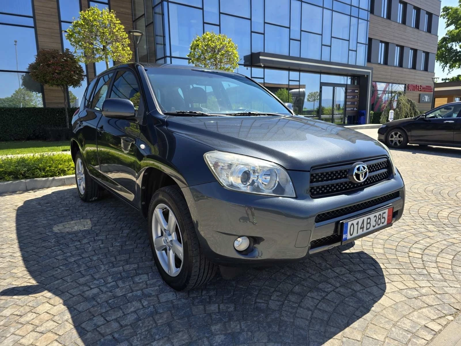 Toyota Rav4 2.0VVT-I/Автоматик/164000км. със сервизна книжка!! - изображение 7