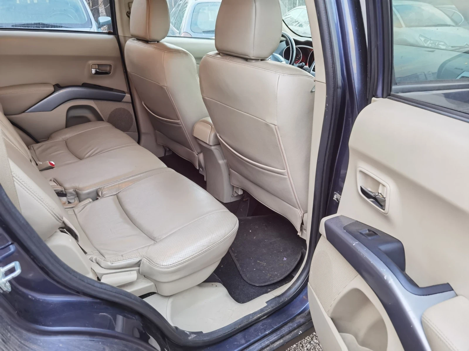 Mitsubishi Outlander 2.2 DID 6+ 1 - изображение 10