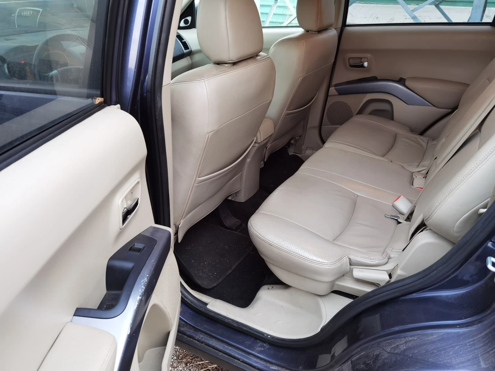 Mitsubishi Outlander 2.2 DID 6+ 1 - изображение 8