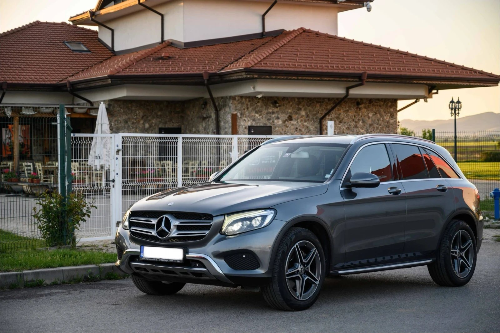 Mercedes-Benz GLC 220 d* 9G-tr* 4Matic* AMG* Matrix - изображение 4