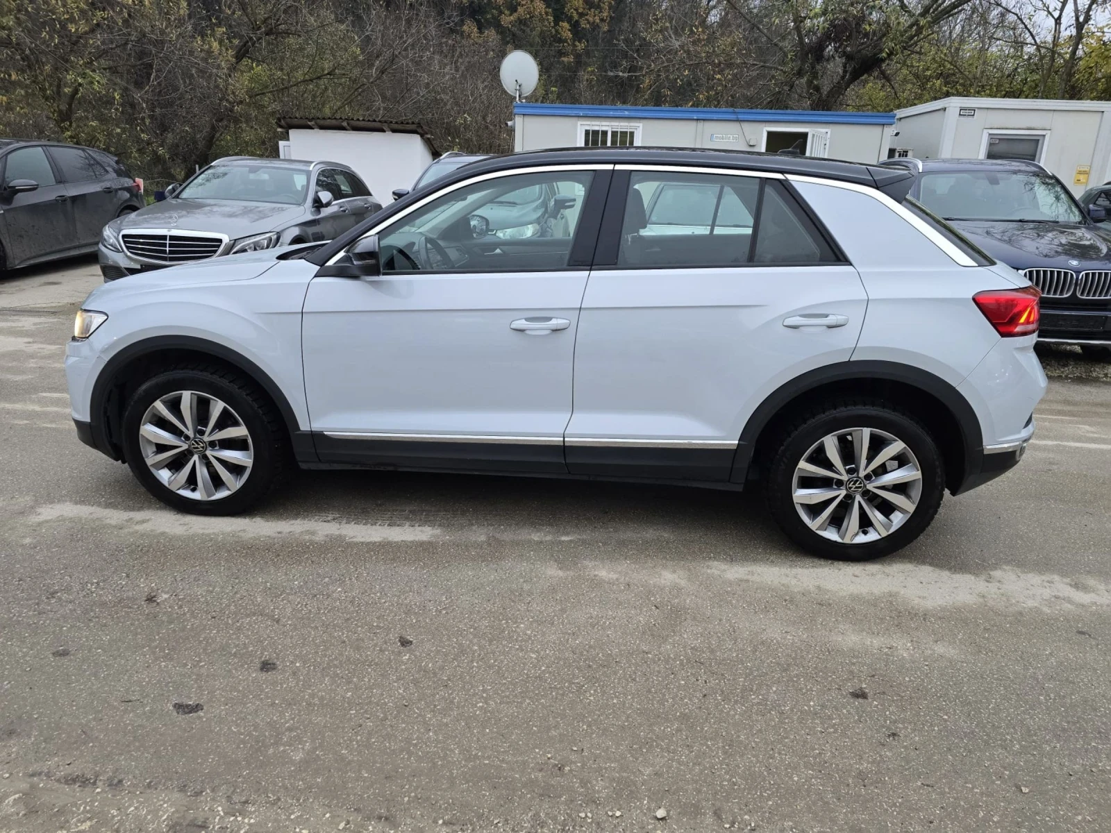 VW T-Roc 2.0TDI 150к.с Style  - изображение 7