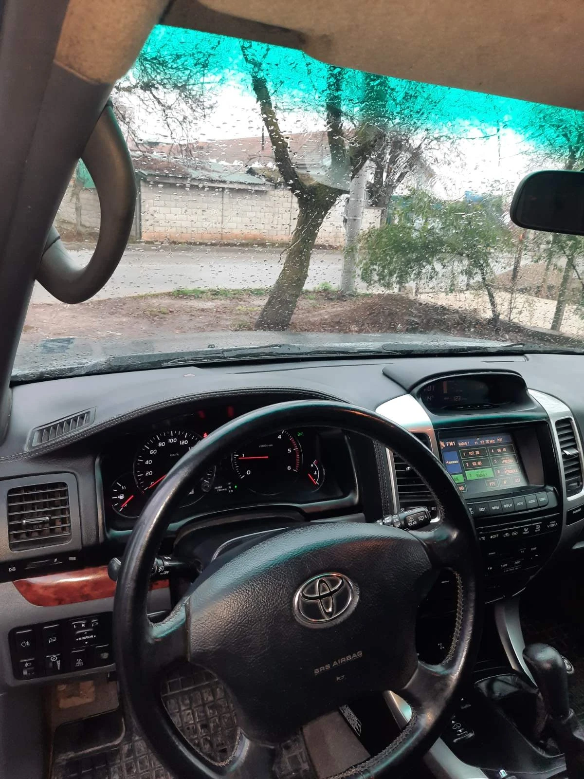 Toyota Land cruiser 120 - изображение 2