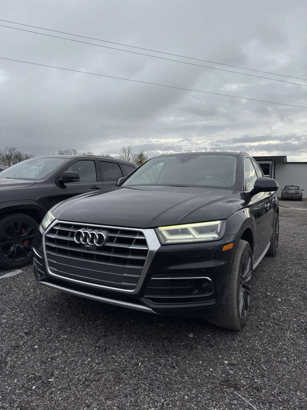 Audi Q5 2.0 TFSI DIGITAL B&O, снимка 2 - Автомобили и джипове - 52613852